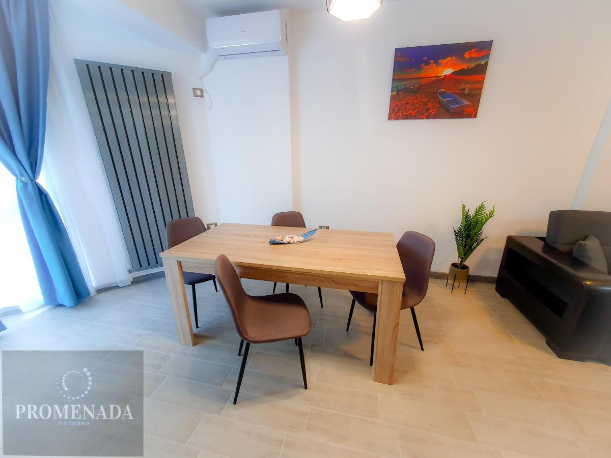 Sunfest Aparthotel Pool & Spa Mamaia Nord Năvodari Eksteriør billede