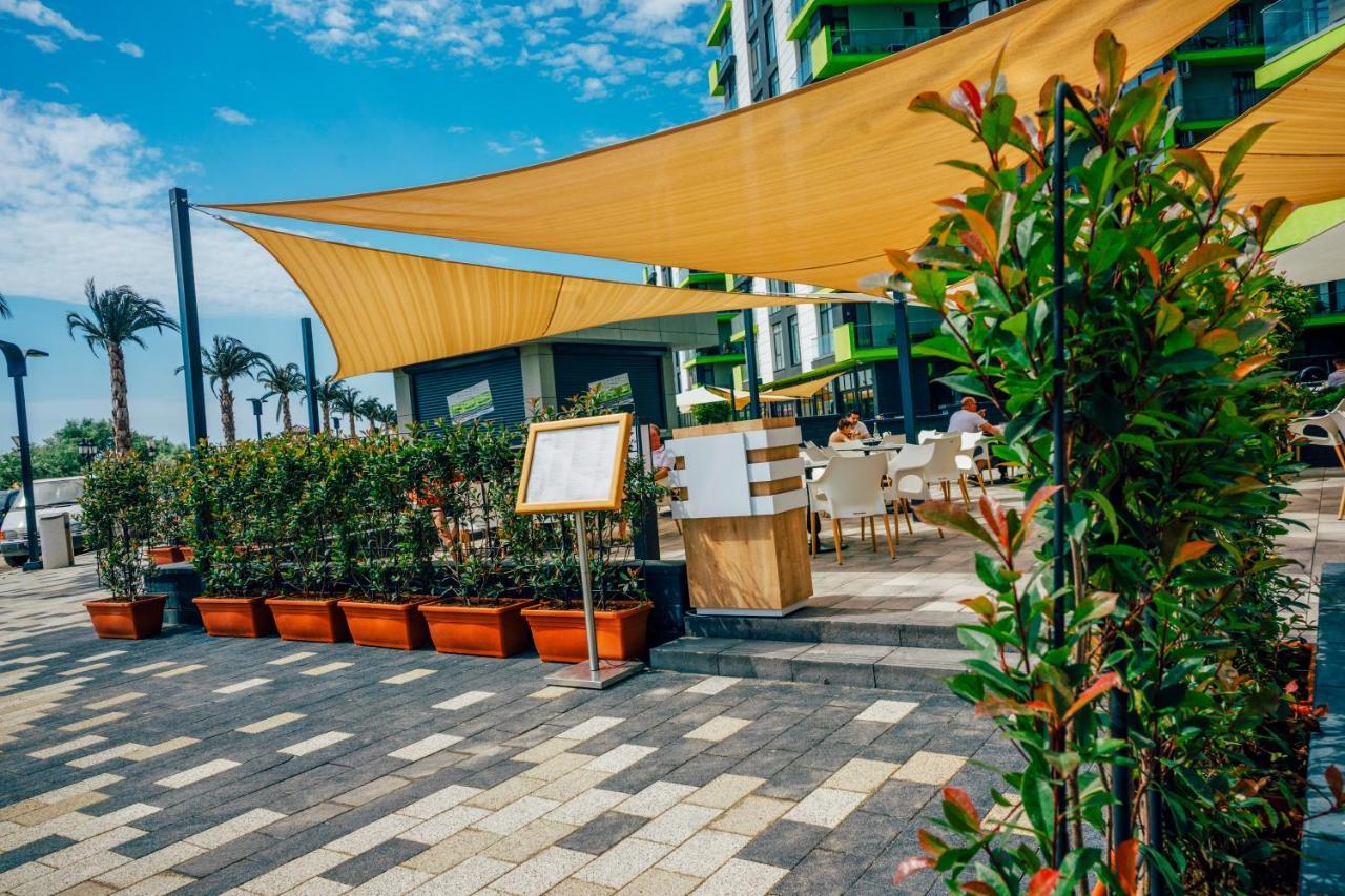 Sunfest Aparthotel Pool & Spa Mamaia Nord Năvodari Eksteriør billede