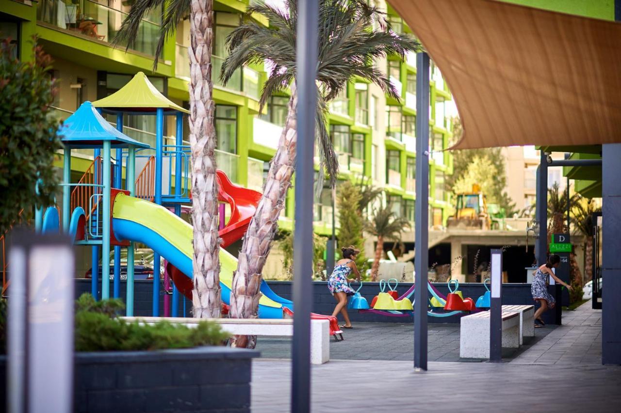 Sunfest Aparthotel Pool & Spa Mamaia Nord Năvodari Eksteriør billede